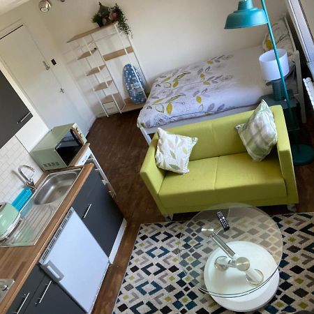 Accommodation Hub Studio 3 Londra Exterior foto