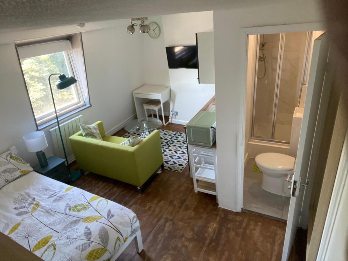 Accommodation Hub Studio 3 Londra Exterior foto